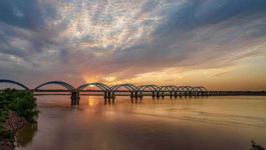 刘江黄河大桥延时日出夕阳郑州黄河桥视频素材模板下载