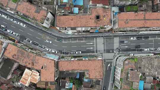 城市老城区街道道路交通航拍