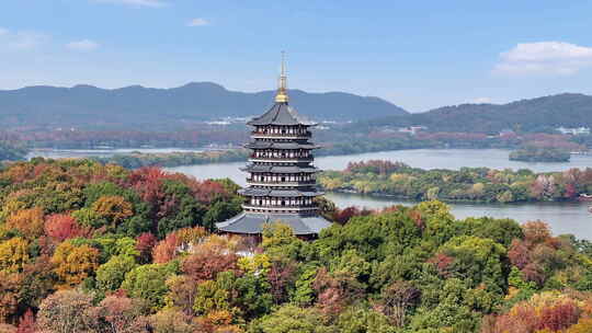 航拍雷峰塔秋景