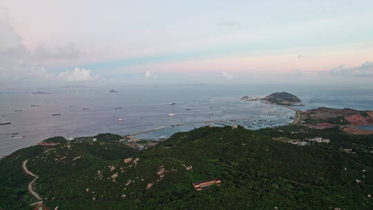 4k珠海桂山岛海岛灯塔风光航拍视频素材模板下载