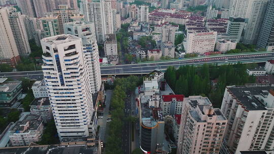 4K上海疫情管控航拍高架桥