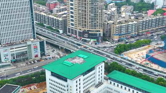 湖北武汉洪山区车流交通航拍繁忙的城市道路