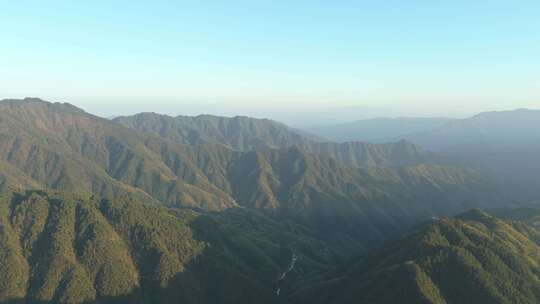 秋天午后航拍安徽省黄山市璜尖岭风景