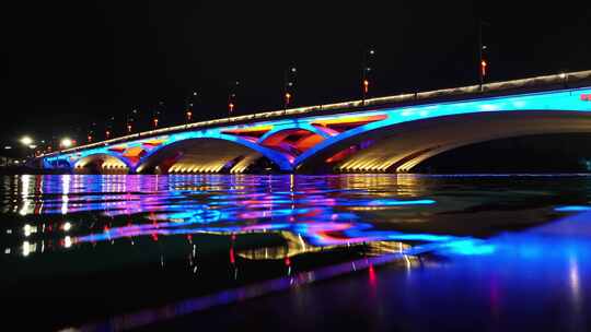 桂林解放桥夜景视频素材模板下载
