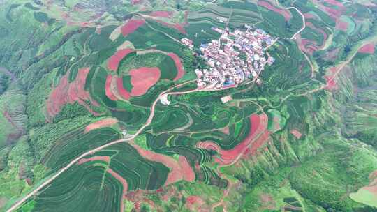 航拍云南昆明东川红土地·落霞沟