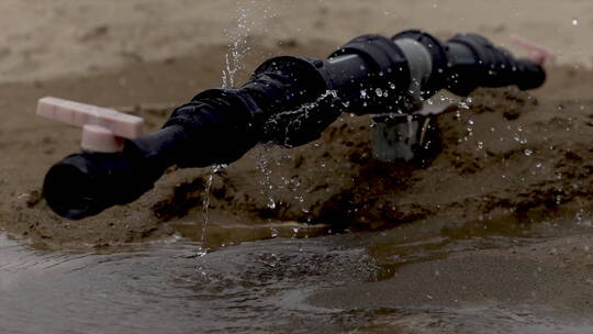 沙漠戈壁浇灌 水龙头 滴水 组镜
