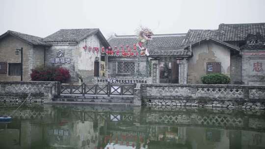 广西玉林鹏垌古村口老房子