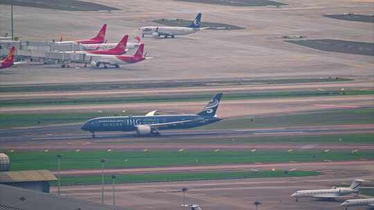 8K深圳机场起飞的海南航空客机1