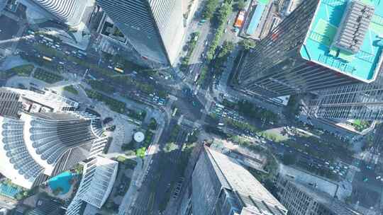 俯拍深圳高楼大厦航拍城市道路十字路口交通