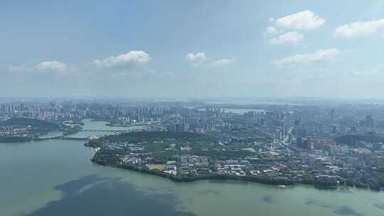 武汉东湖风景区航拍城市湖泊风景建筑风光