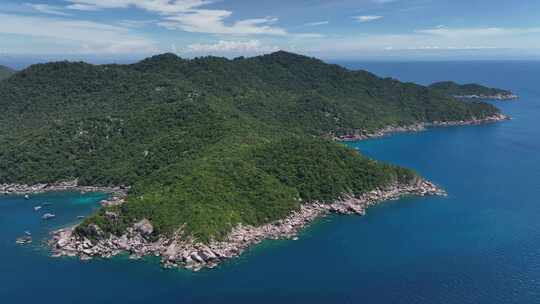 泰国龟岛热带雨林岛屿海湾自然风光航拍