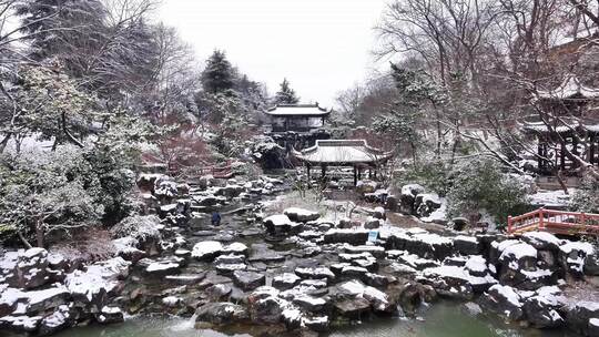 航拍瘦西湖景区园林大明寺观音山宋夹城雪景