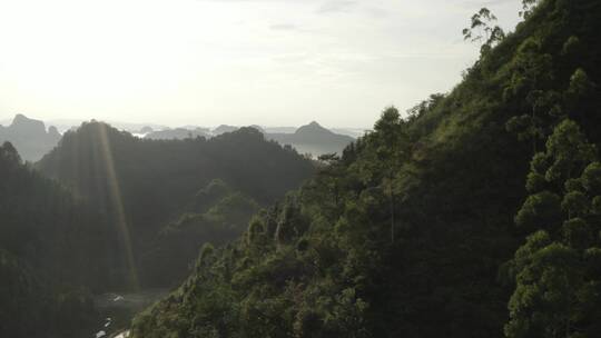 航拍山林日出云海