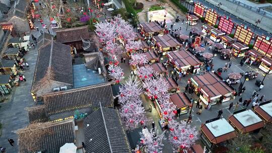 春天古建筑樱花与灯笼夜景航拍徐州市回龙窝