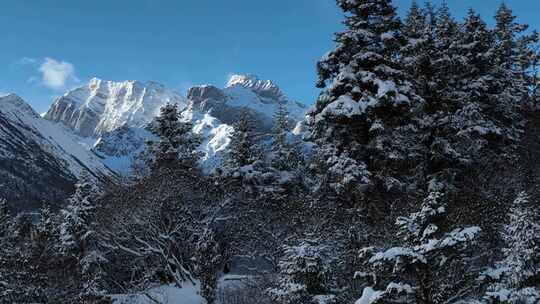 雪山航拍素材