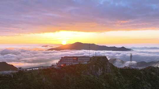 日出延时太阳升起风景摄影逆光建筑红色朝霞