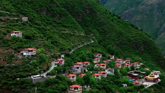 4K无人机航拍阿坝州观音寺自然美景