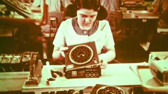 日本80年代 电器生产线