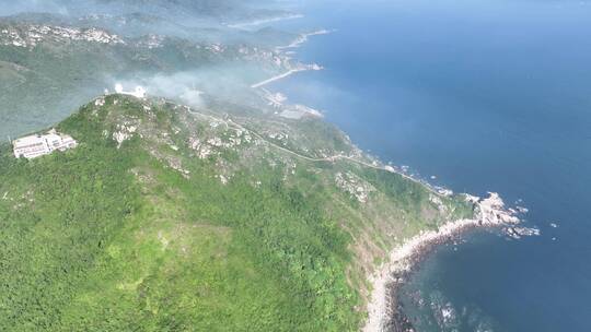 航拍深圳东西涌天文台海岸线云海景观4K