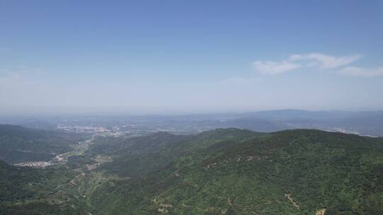 大山高山航拍大山深处