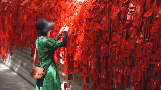 郑州大观音寺祈福许愿拜佛视频素材模板下载