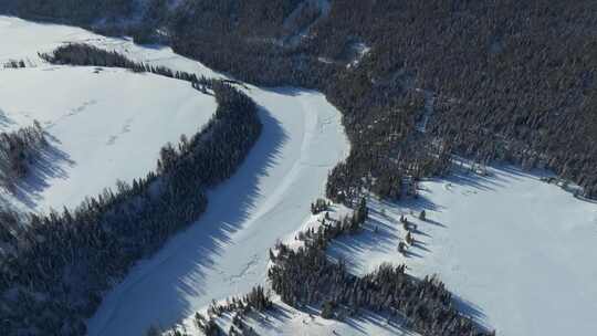 新疆北疆阿勒泰喀纳斯冬季雪景童话世界航拍