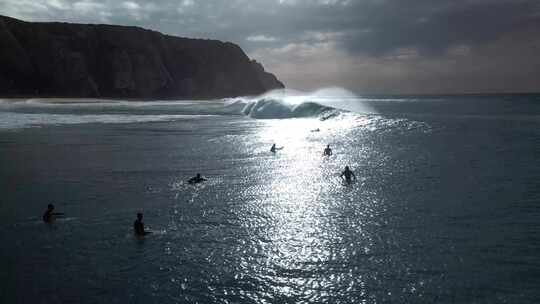 Nazare， Big Waves，大西