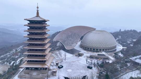 航拍南京牛首山风景区雪景