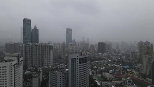 贵阳冬季下雪城市风景航拍素材