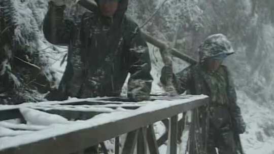 冰雪灾害电力抢修 历史素材