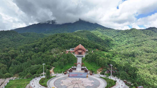 海南五指山三月三广场