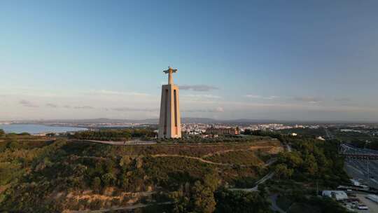 Ponte 25 de Abril、Cr