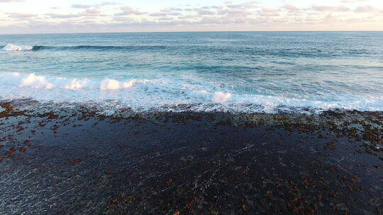 大海海浪大浪波涛汹涌