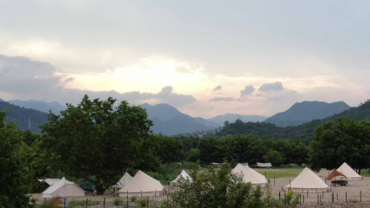 楠溪江/自然岛/风景/水面/露营