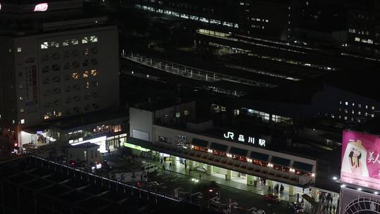 日本、东京品川、繁忙夜间车站1