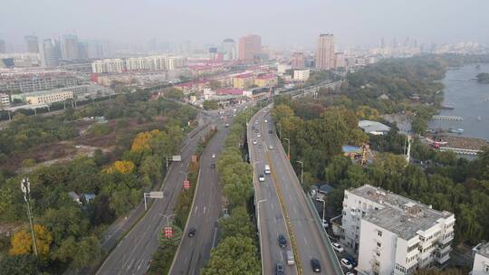 城市风光交通车辆道路桥梁高楼建筑自然景区