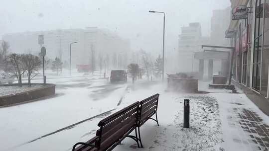 冬季的城市雪景冰雪空境