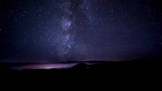 延时实拍夜空中美丽的星光视频素材模板下载