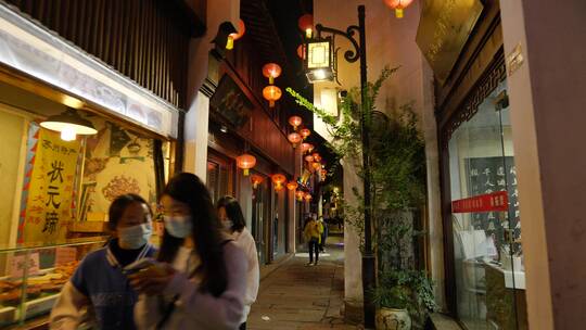 苏州七里山塘街夜景