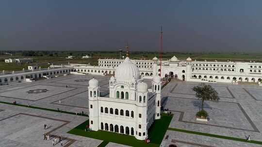 他Kartarpur Sahib，Gur