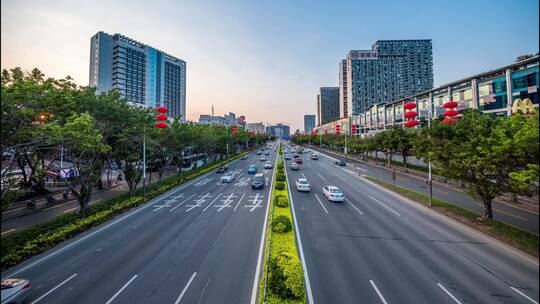 城市车流尾灯拖影延时