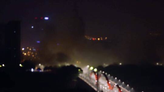 义乌城市老地标夜间垂直爆破拆除