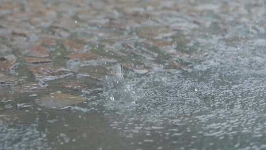 常州湖塘老街雨天意境