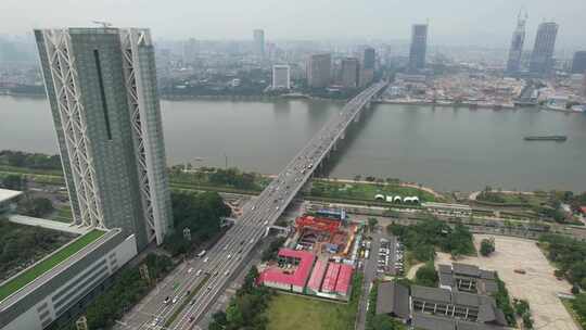 广州科韵南路和琶洲大桥交通