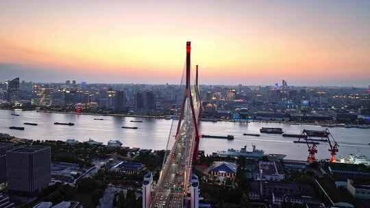 杨浦大桥 上海交通 城市车流 下班高峰期