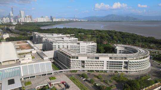 香港大学深圳医院 深圳市福田区三甲医院