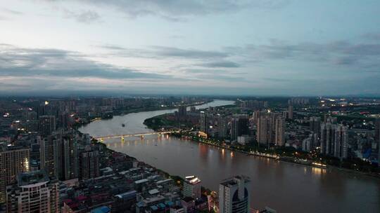 湖南省衡阳市船山大道湘江夜景航拍4k合集