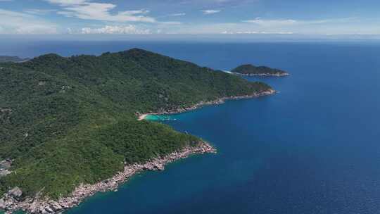 泰国龟岛热带雨林岛屿海湾自然风光航拍