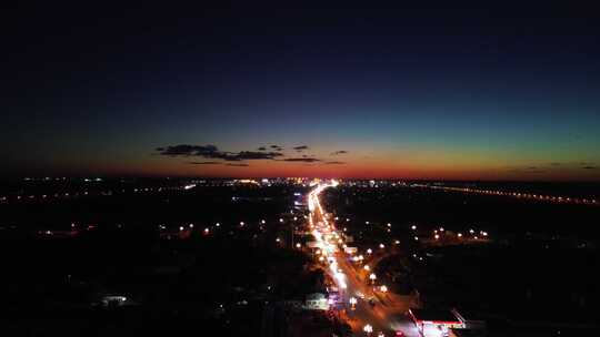 航拍公路夜景车流交通马路