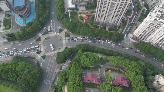 航拍城市高楼交通道路